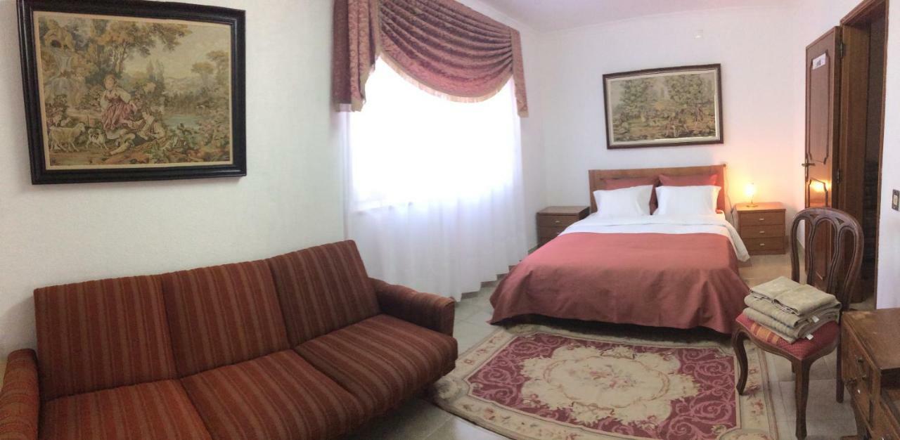 Apartamentos Na Casa Sao Bernardo อัลโกบาซา ภายนอก รูปภาพ